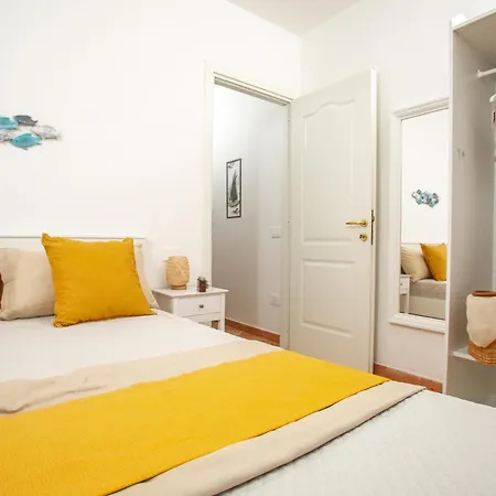 Leone Flat I 15' Palau, 30' Porto Cervo & Free Parking