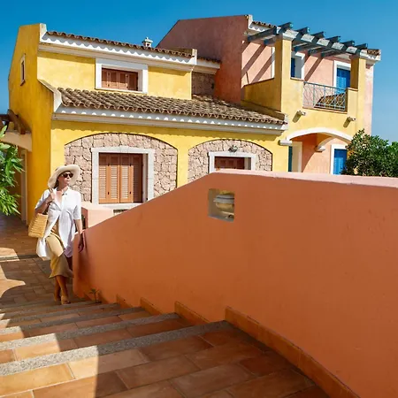 Leone Flat I 15' Palau, 30' Porto Cervo & Free Parking شقة